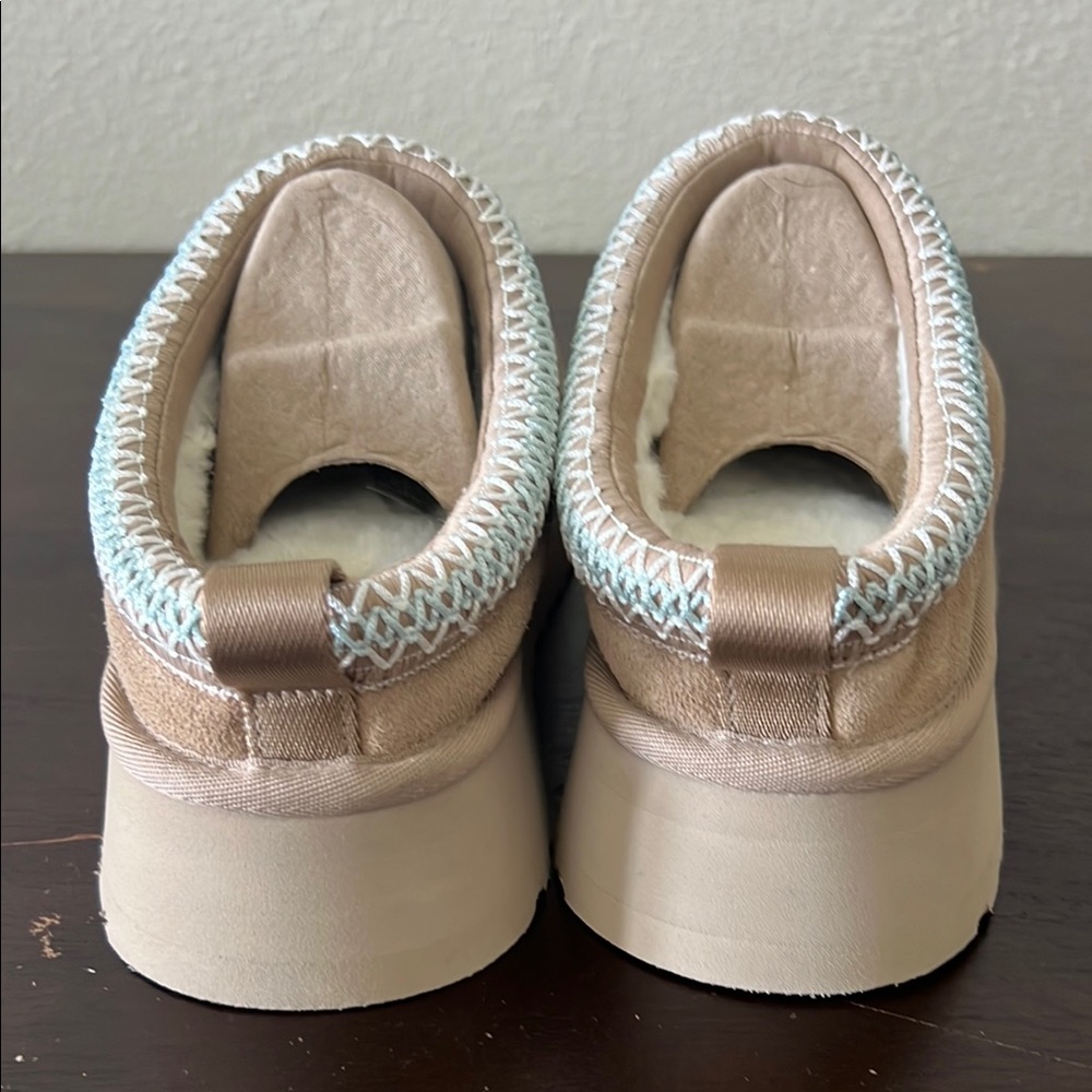 *SOLD* UGG Tazz wool-blend fleece-lined embroidered suede platform NO BOX - Picture 6 of 15